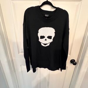 Wallpapher Black and White Skull Crewneck Sweater